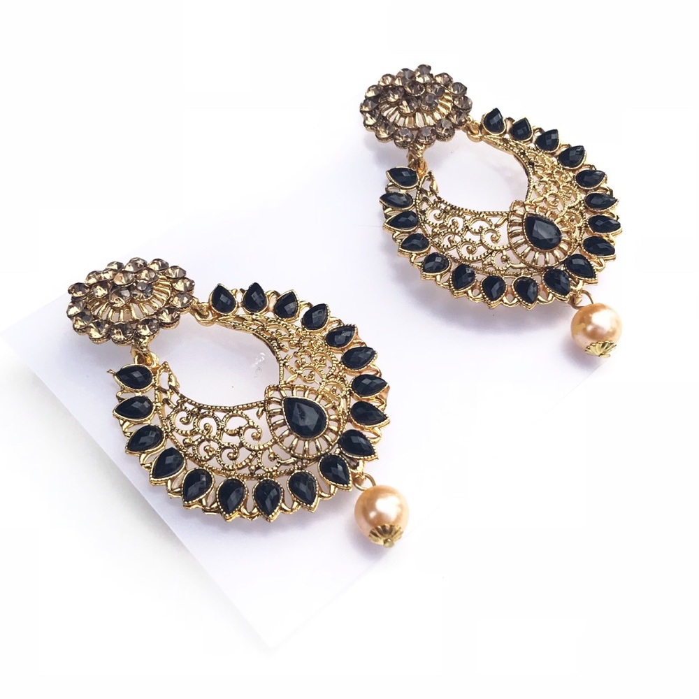 Bollywood earrings - black & gold filigree